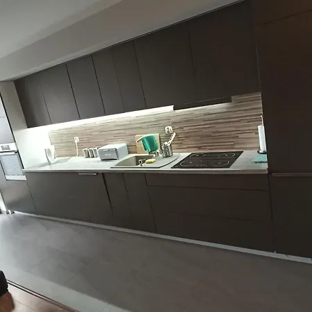 24 Dwie Sypialnie * פלוק